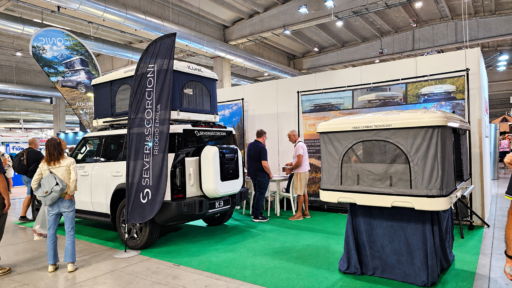 ICONIC AL SALONE DEL CAMPER 2026: OLTRE 1.000 VISITATORI SCOPRONO LA TENDA DA TETTO IN FIBRA DI CARBONIO